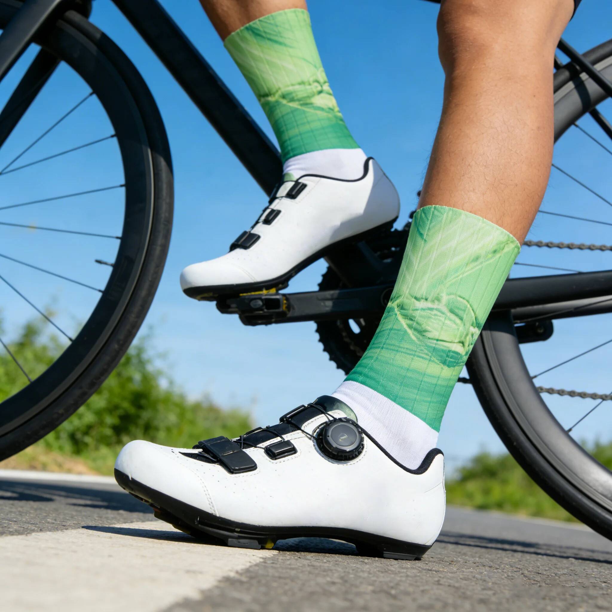 2026年プロ仕様滑り止めサイクリングソックス 吸汗性・滑り - Cycling High Gear のレビューと価格